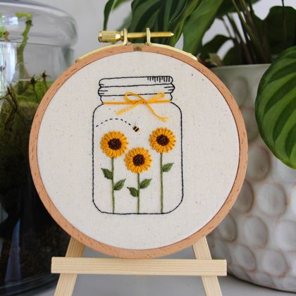 Embroidery kit - Bottled Sunshine